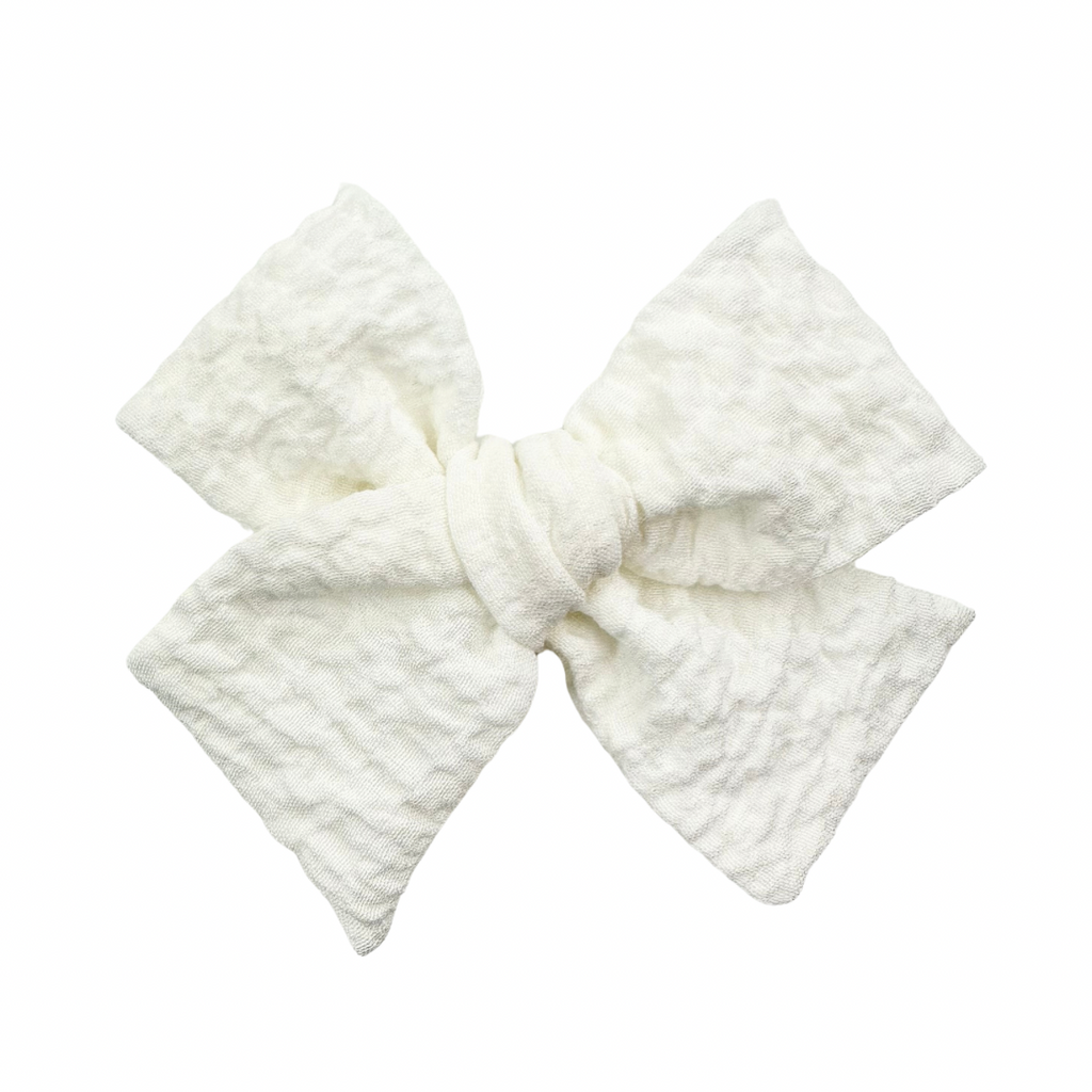 White Textured Crepe :: Mini Voyager Bow