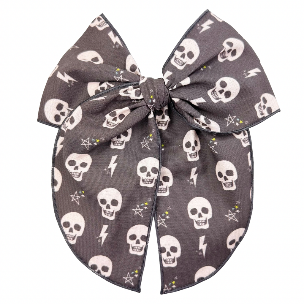 Rockstar Skulls :: Oversized Traveler