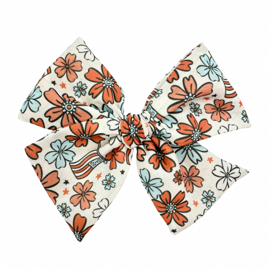 Betsy Floral :: Voyager Bow