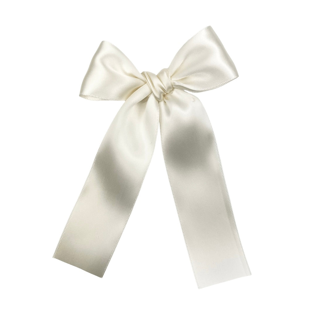 Ivory :: Ribbon Traveler